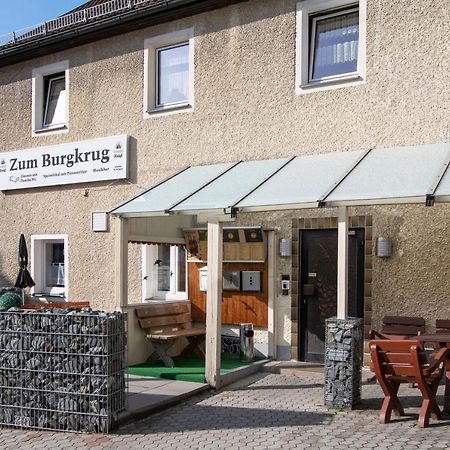 Gasthof Zum Burgkrug Leuchtenberg ภายนอก รูปภาพ